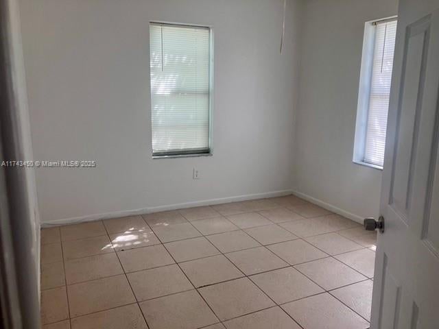 2 of 7 - 3698 William Ave 6, Miami, FL