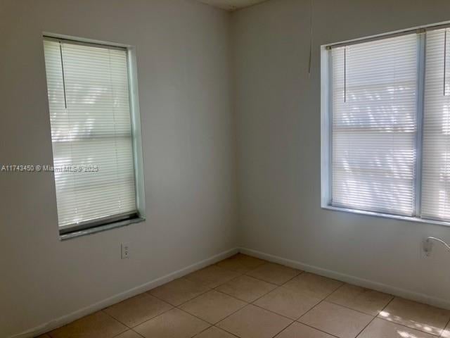 3 of 7 - 3698 William Ave 6, Miami, FL