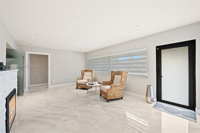 5 of 32 - 29 Ne 95th St, Miami Shores, FL