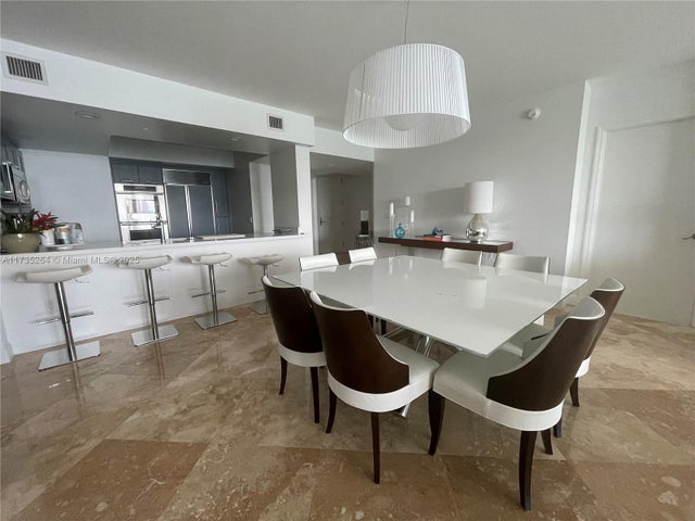 5 of 20 - 3301 Ne 183rd St 1105, Aventura, FL