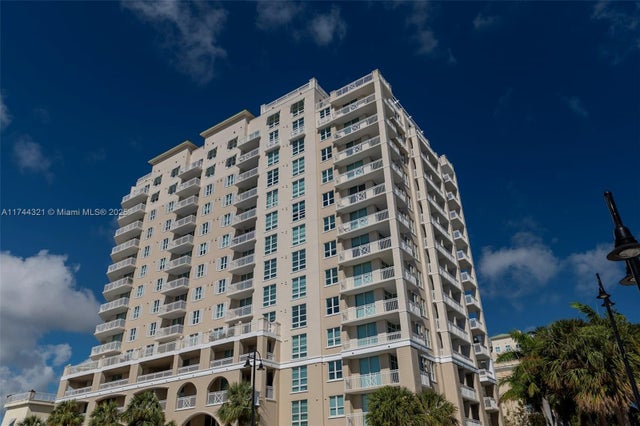 1 of 32 - 350 N Federal Hwy 512, Boynton Beach, FL