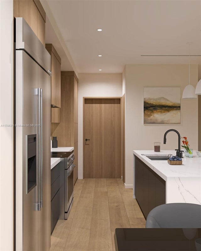 4 of 11 - 555 Catalonia Ave, Coral Gables, FL