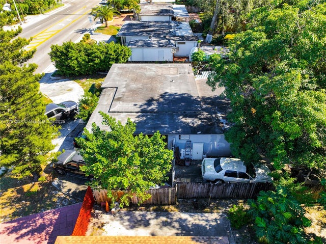 5 of 16 - 440 Ne 135th St, North Miami, FL