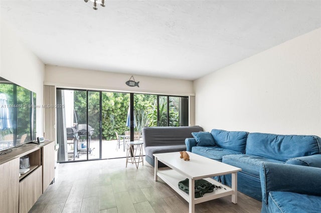4 of 40 - 87200 Overseas Hwy F4, Plantation Key, FL
