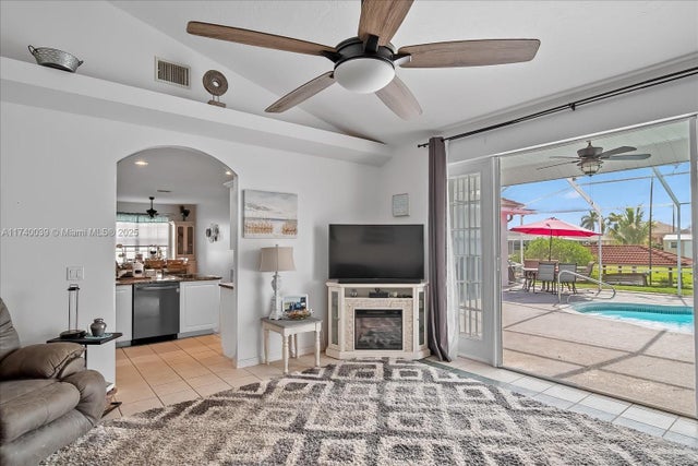 5 of 48 - 349 Ne Anderson, Lake Placid, FL