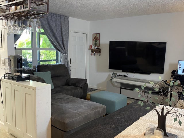 2 of 26 - 1425 Arthur St 115b, Hollywood, FL
