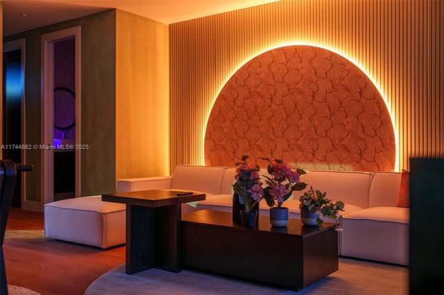 3 of 43 - 410 Nw 52nd St, Miami, FL