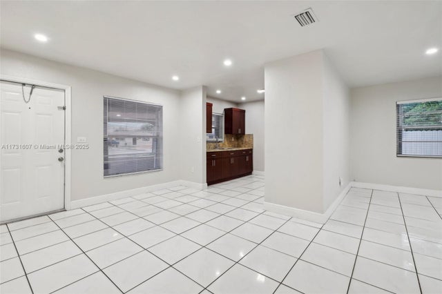 3 of 33 - 3851 Nw 172nd Ter, Miami Gardens, FL