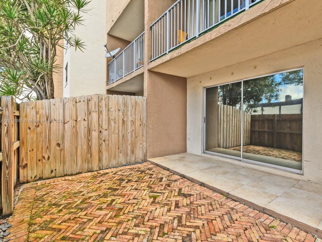 5 of 31 - 10900 Sw 104th St 114, Miami, FL