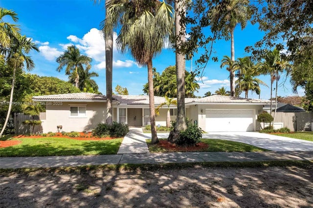 3 of 39 - 461 Ne 115th St, Miami, FL