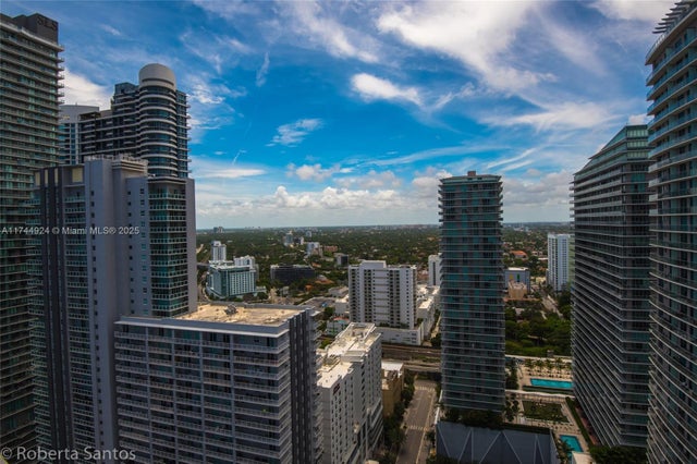 3 of 14 - 1080 Brickell Ave 3205, Miami, FL