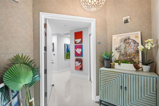 2 of 59 - 2020 N Bayshore Dr 1708, Miami, FL