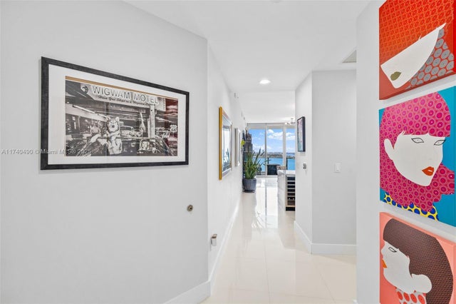 3 of 59 - 2020 N Bayshore Dr 1708, Miami, FL