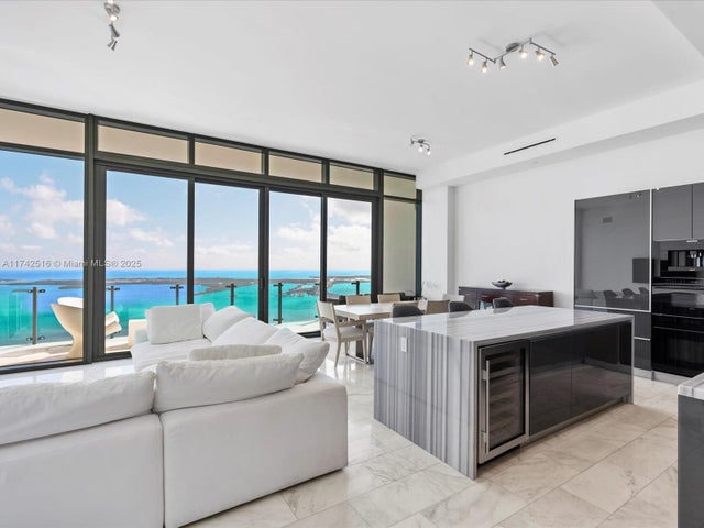 2 of 35 - 1451 Brickell Ave 5101, Miami, FL