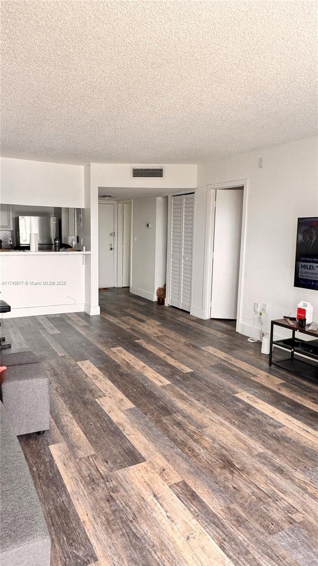 5 of 21 - 4174 Inverrary Dr 906, Lauderhill, FL