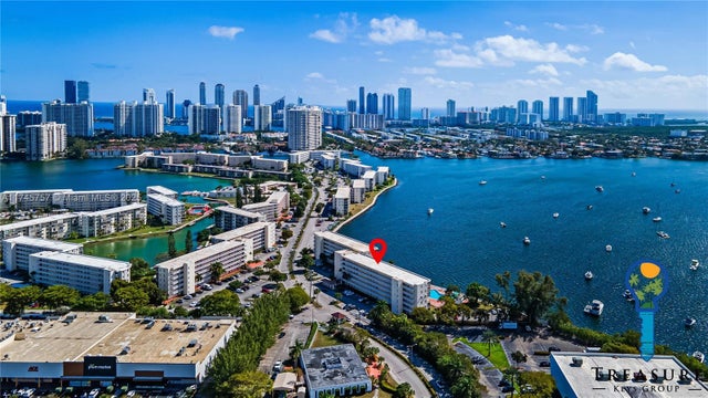 1 of 17 - 2910 Point East Dr M511, Aventura, FL