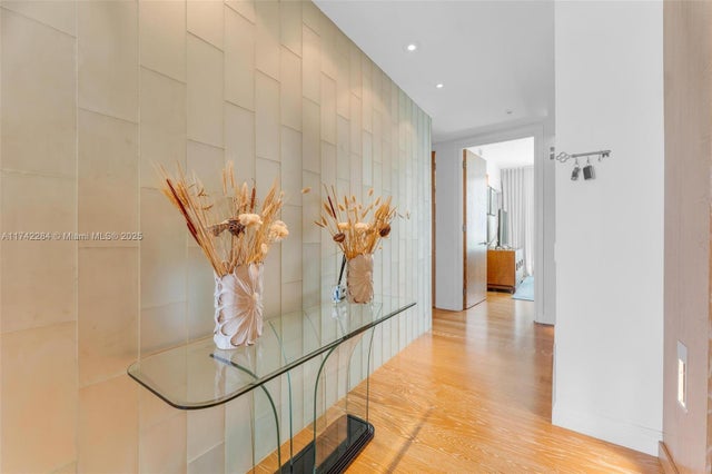 4 of 75 - 19400 Turnberry Way 2011, Aventura, FL