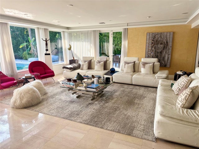 4 of 24 - 1670 Daytonia Rd, Miami Beach, FL