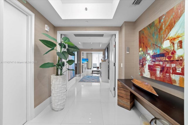1 of 20 - 2711 S Ocean Dr 1106, Hollywood, FL