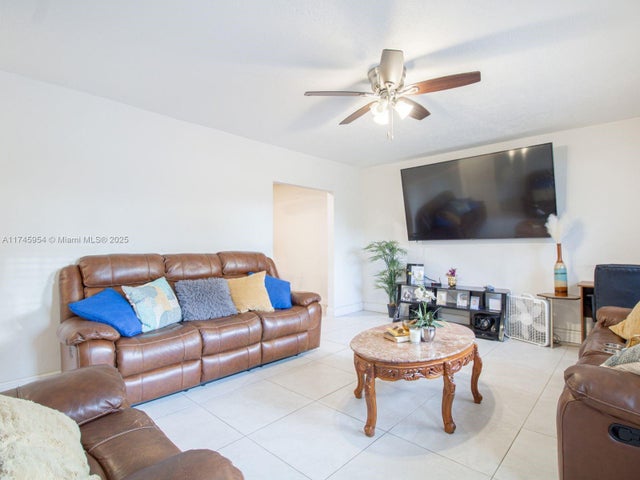 5 of 23 - 13493 Nw 8th Ave, North Miami, FL