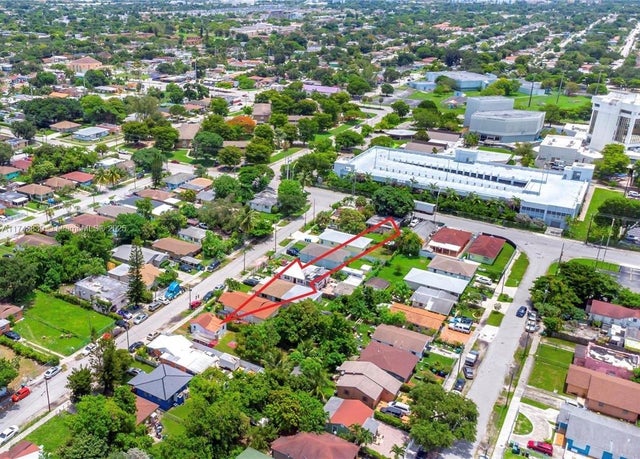 2 of 3 - 2356 Nw 55th Ter, Miami, FL