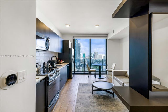 4 of 15 - 398 Ne 5th St 2205, Miami, FL