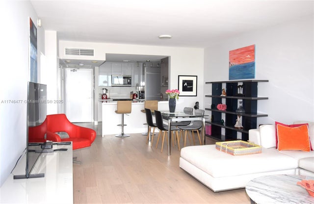 3 of 16 - 10275 Collins Ave 724, Bal Harbour, FL