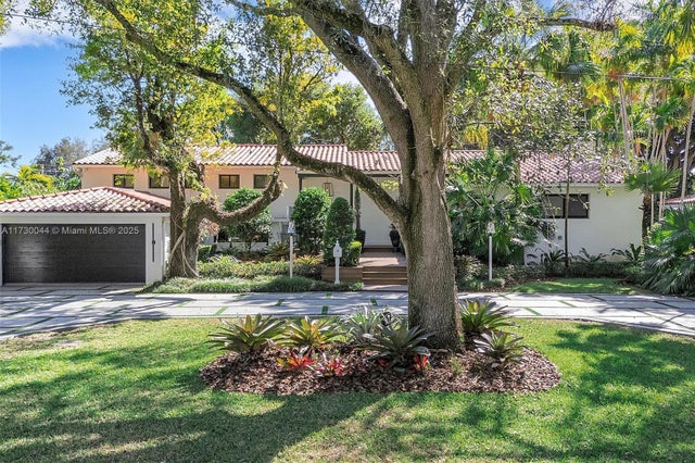 2 of 53 - 652 Ne 105th St, Miami Shores, FL