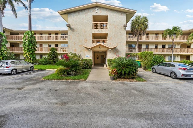 1 of 41 - 17090 Ne 14th Ave 205, Miami, FL