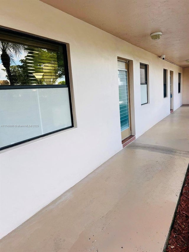 2 of 39 - 10332 Sunrise Lakes Blvd 103, Sunrise, FL