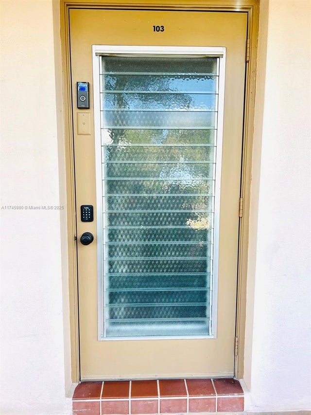 3 of 39 - 10332 Sunrise Lakes Blvd 103, Sunrise, FL