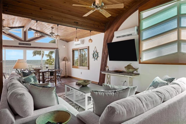 4 of 100 - 815 E Shore Dr, Lower Keys, FL