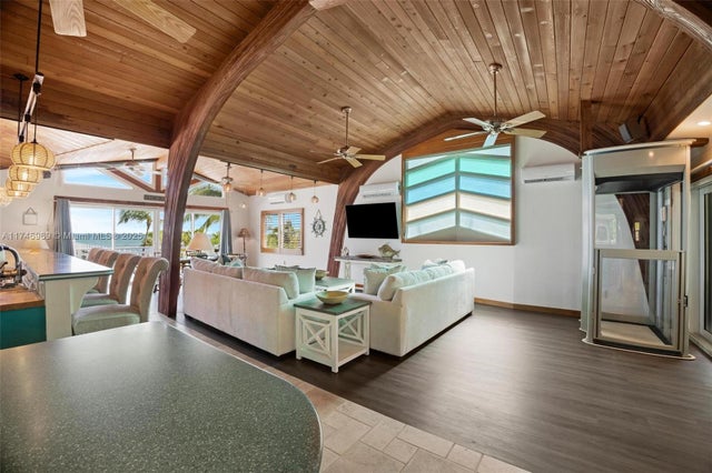 5 of 100 - 815 E Shore Dr, Lower Keys, FL