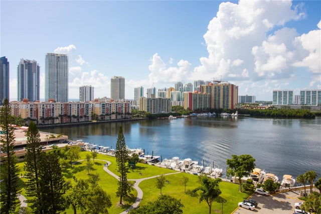 3 of 22 - 290 174th St 1410, Sunny Isles Beach, FL