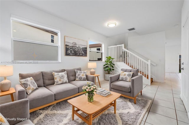 4 of 25 - 12693 Nw 24th Ave, Miami, FL
