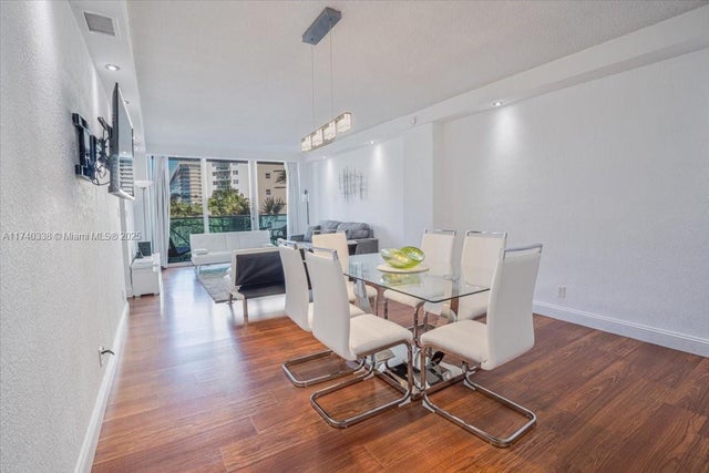 4 of 40 - 4001 S Ocean Dr 4e, Hollywood, FL