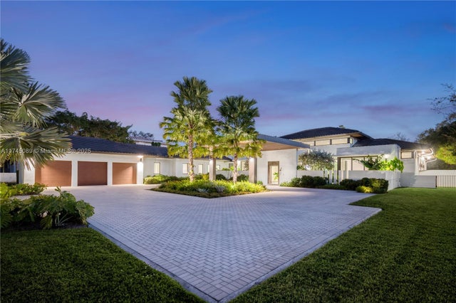 1 of 70 - 6240 Sw 116th St, Pinecrest, FL