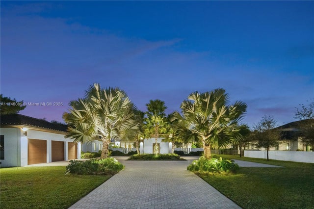 2 of 70 - 6240 Sw 116th St, Pinecrest, FL