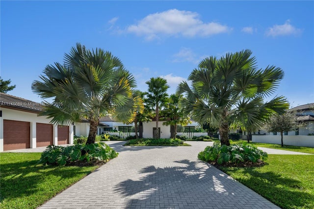 3 of 70 - 6240 Sw 116th St, Pinecrest, FL