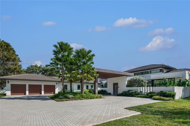 5 of 70 - 6240 Sw 116th St, Pinecrest, FL