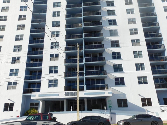 1 of 18 - 401 69th St 401, Miami Beach, FL