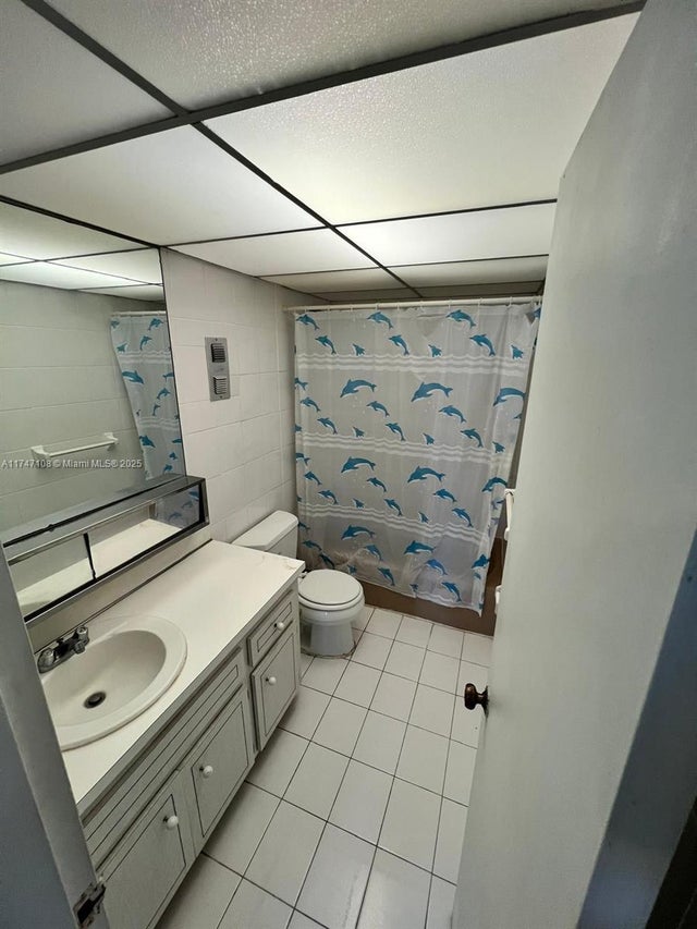 2 of 11 - 555 Ne 123rd St 412-b, North Miami, FL