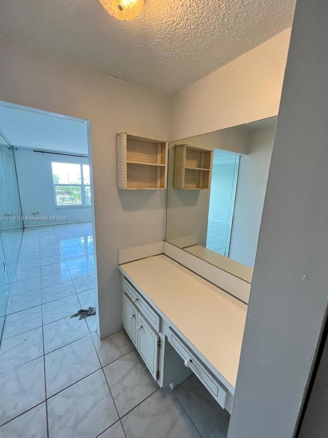 5 of 11 - 555 Ne 123rd St 412-b, North Miami, FL