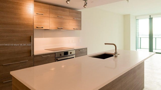 3 of 74 - 650 Ne 32nd St 2105, Miami, FL