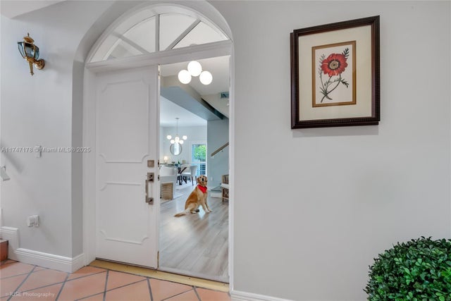2 of 23 - 111 Edgewater Dr 1a, Coral Gables, FL
