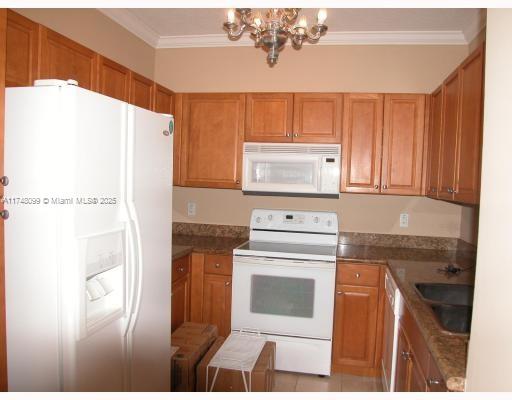 5 of 16 - 357 Almeria Ave 804, Coral Gables, FL