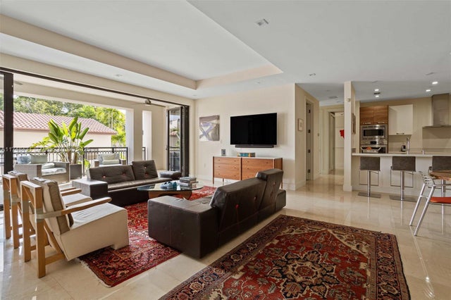 1 of 44 - 718 Valencia Ave 207, Coral Gables, FL