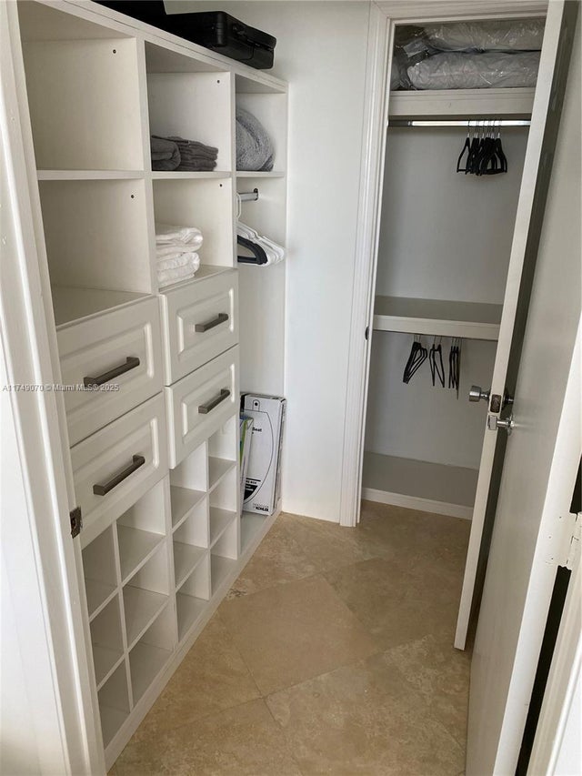 4 of 15 - 1830 S Ocean Dr 3507, Hallandale Beach, FL