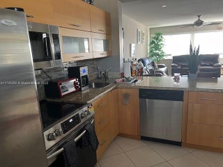 Photo of Listing #A11749268