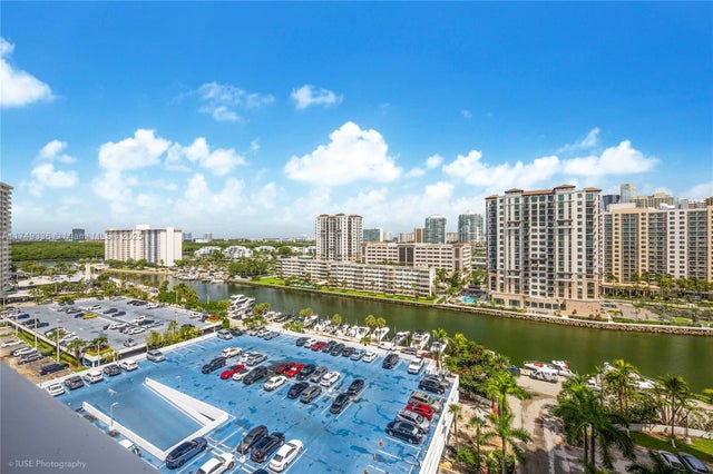 2 of 18 - 100 Bayview Dr 1231, Sunny Isles Beach, FL